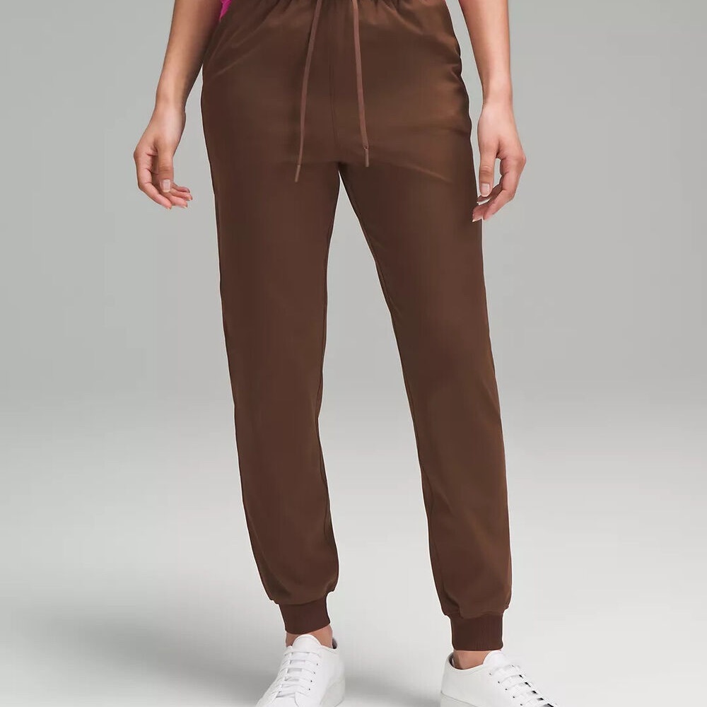 lululemon stretch high rise jogger - java